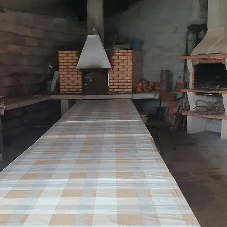 Retiro Da Perreira Com Churrasqueira ヴィーラ・ノーヴァ・デ・パイヴァ