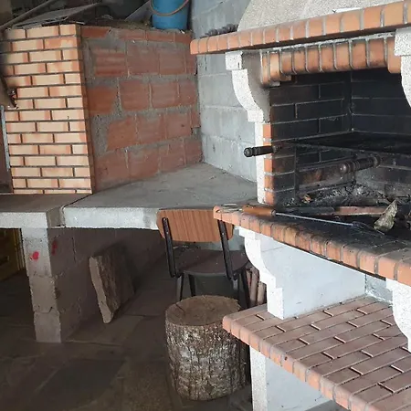 Retiro Da Perreira Com Churrasqueira فيلا نوفا دي بايفا